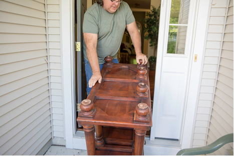 furniture movers in leawood