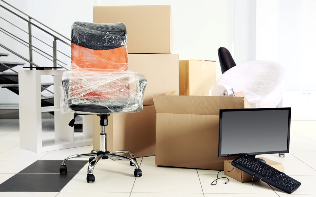 5 Reasons Why You Should Hire Commercial Movers